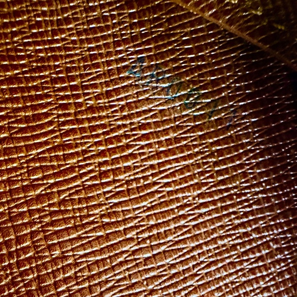 Louis Vuitton Pochette Orsay Monogram Canvas | Excellent Condition - Picture 15 of 15